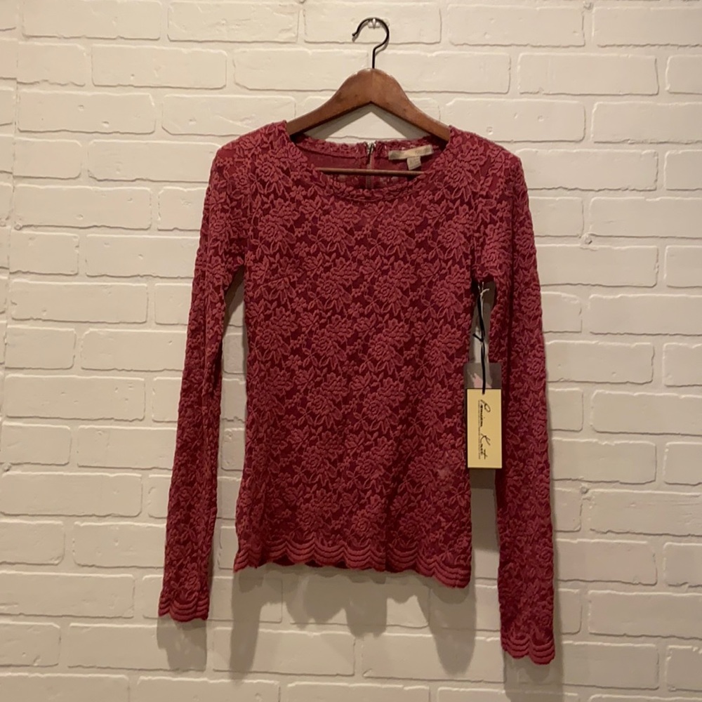 NWT lace top
